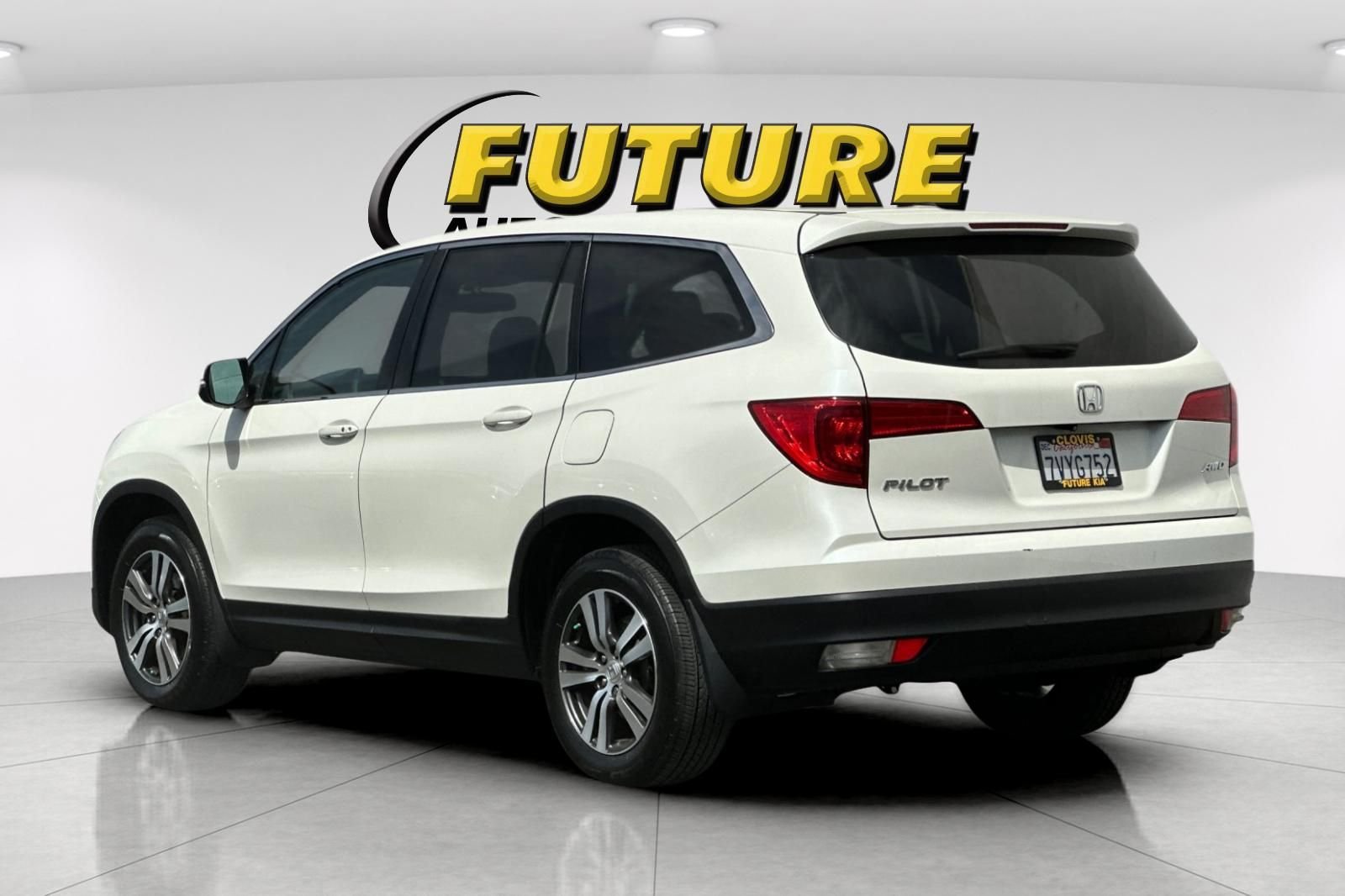 Used 2016 White Honda EX-L image 6