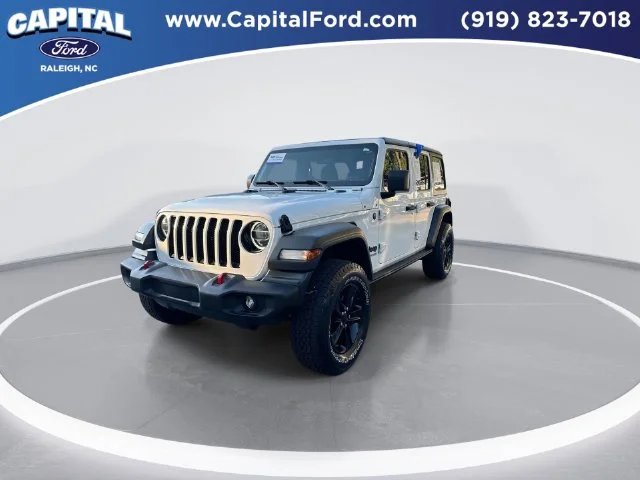 Used 2020 White Jeep Unlimited Sport Altitude image 4