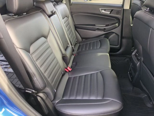 Used 2024 Blue Ford SEL image 30