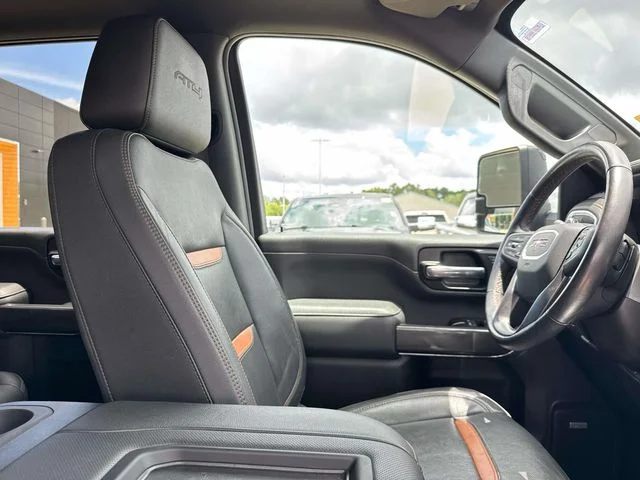 Used 2022 Black GMC AT4 image 15