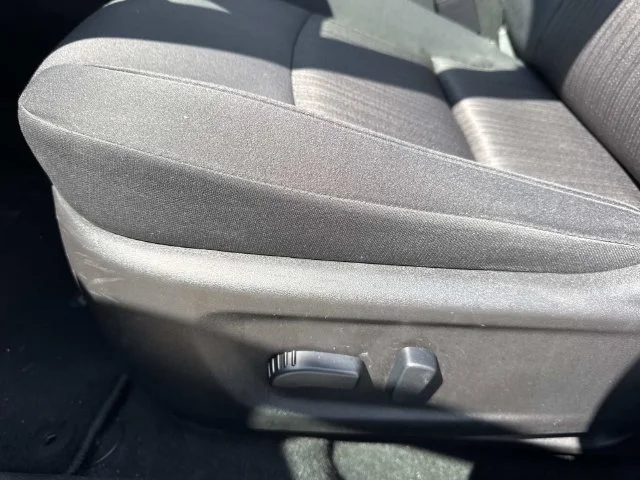 Used 2025 Gray Nissan 2.5 SV image 40