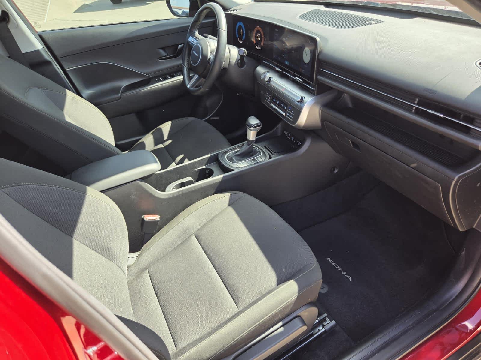 Used 2026 Ultimate Red Metallic Hyundai SEL Sport image 9