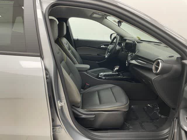 2024 Chevrolet Trax Activ - Photo 18
