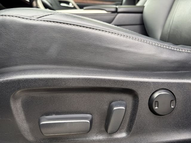 Used 2022 Black Lexus 350L image 26