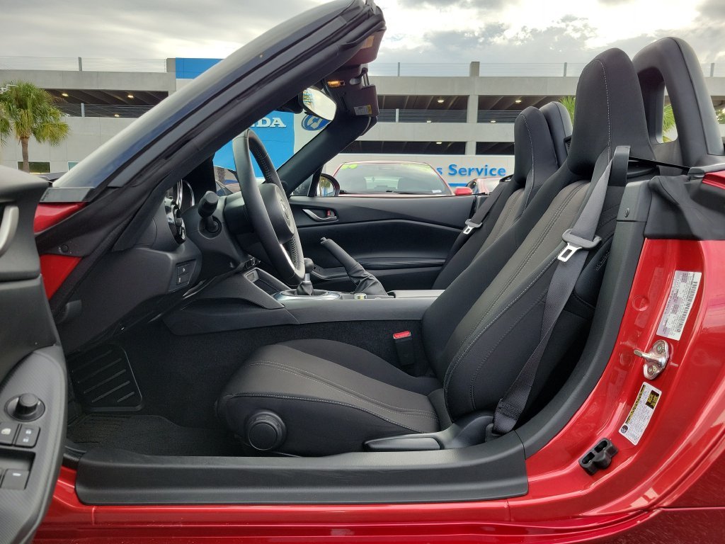 Used 2025 Red Crystal Mazda Sport image 24