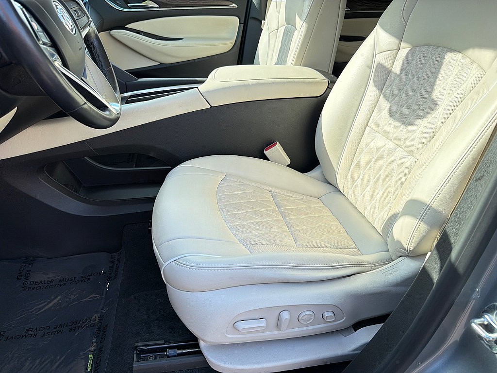Used 2024 Moonstone Gray Metallic Buick Avenir image 12