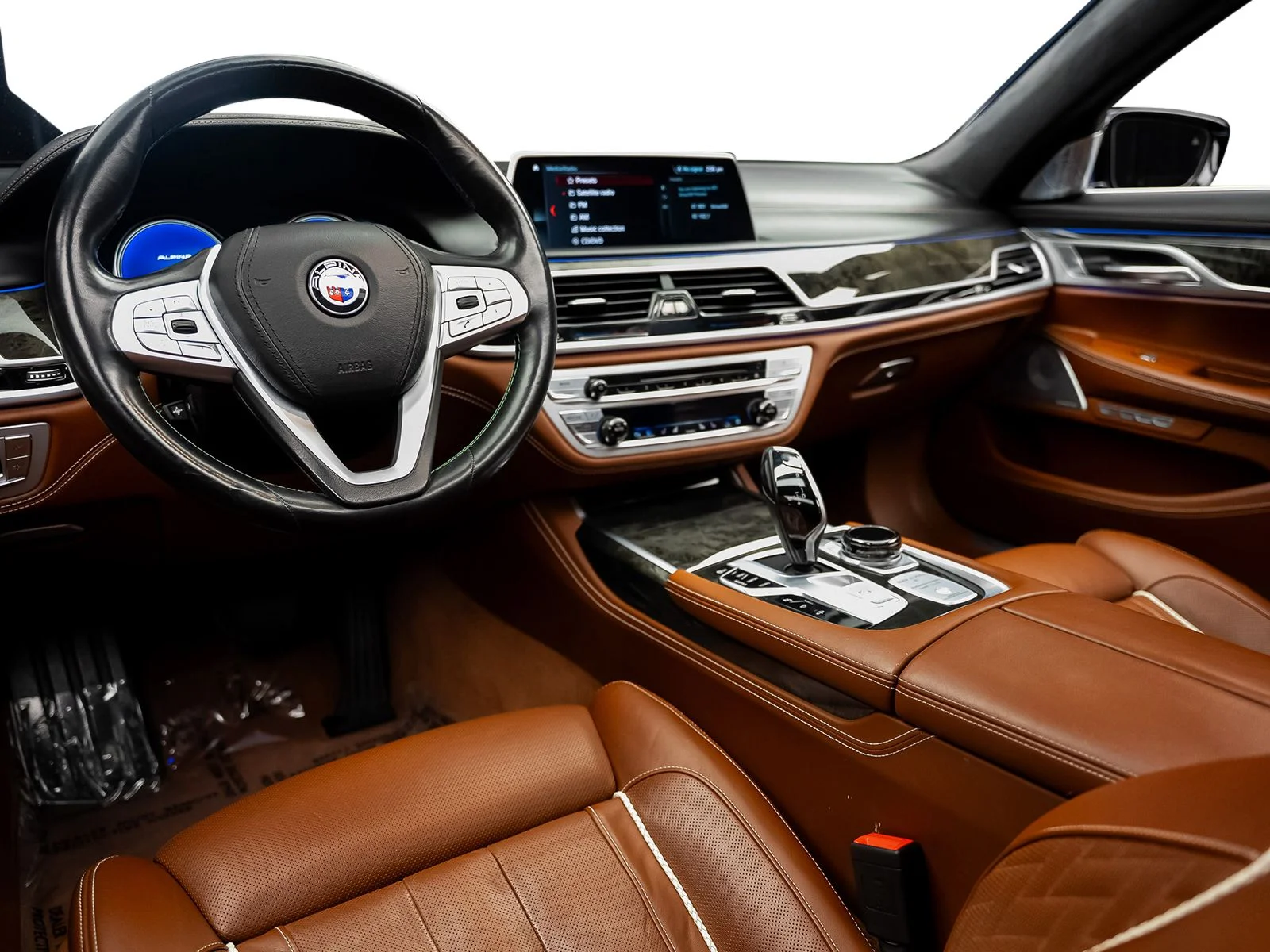 Used 2018 Blue BMW ALPINA B7 xDrive image 45