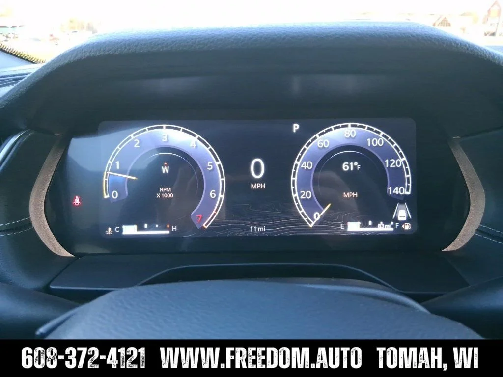 Used 2025 Silver Zynith Jeep Limited image 34