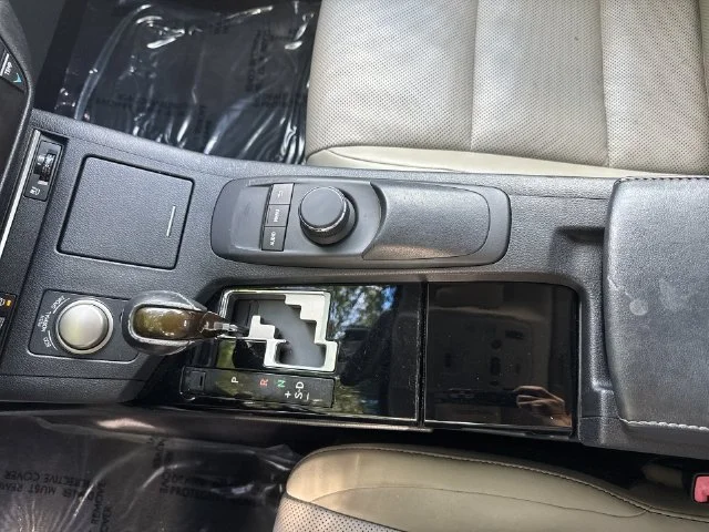 Used 2014 Black Lexus 350 image 20