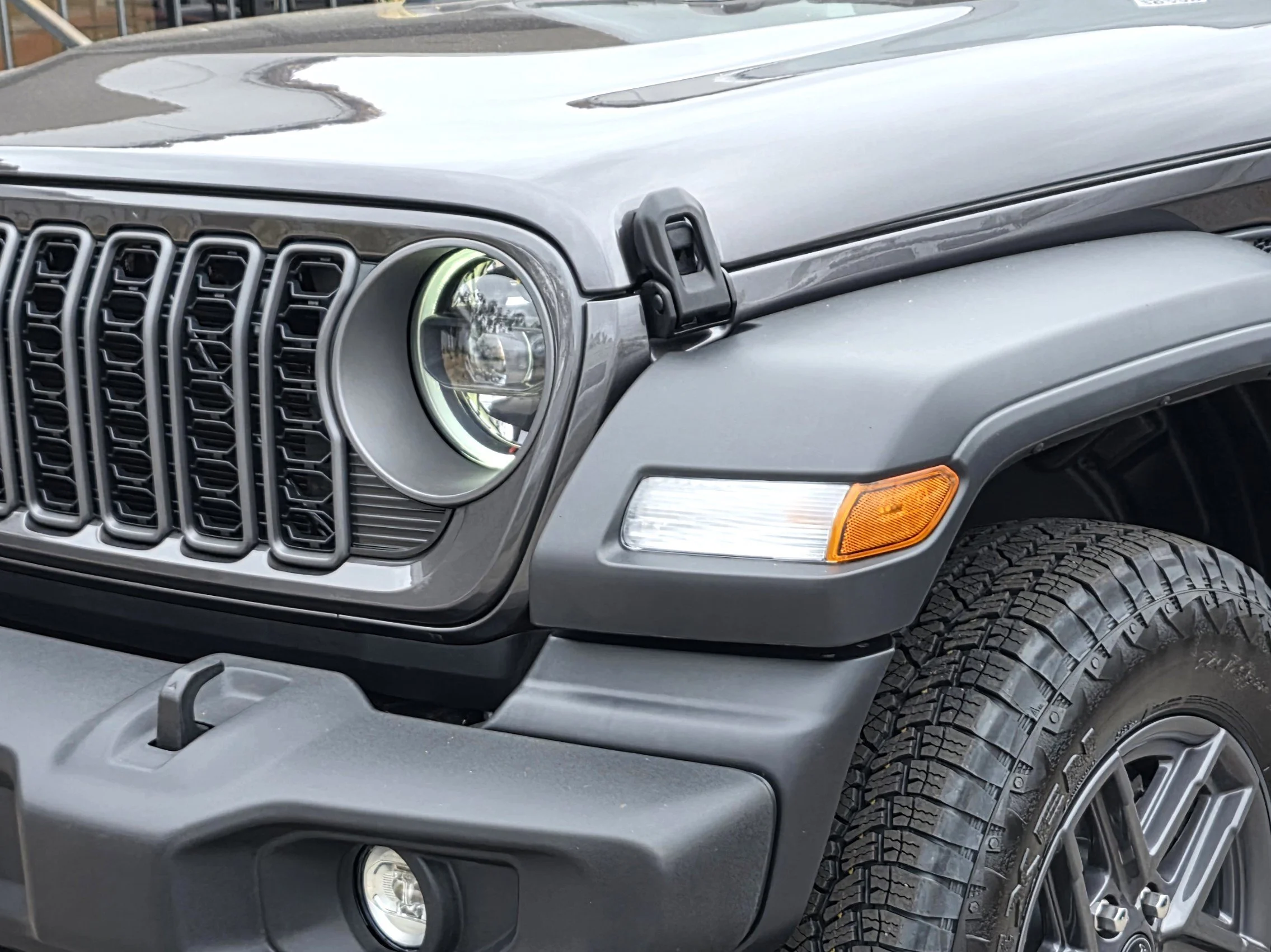 New 2026 Crystal Metallic Jeep Sport S image 7