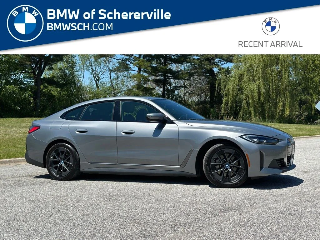 2023 BMW i4 eDrive35's photo