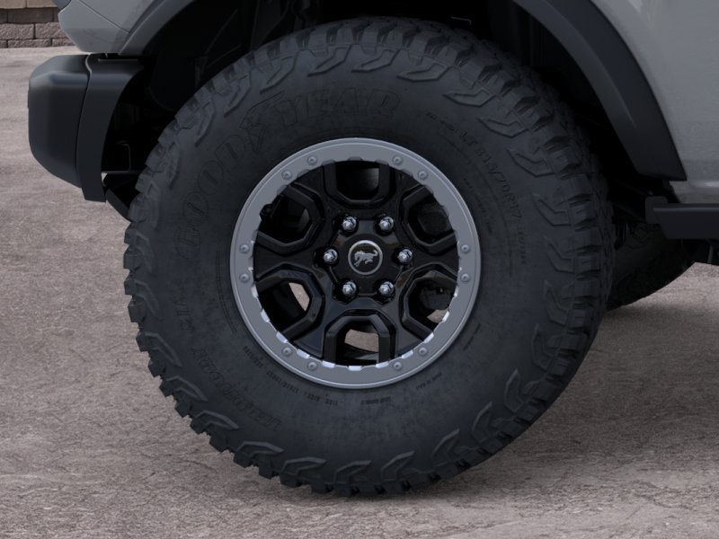 New 2026 Avalanche Gray Ford Badlands image 21