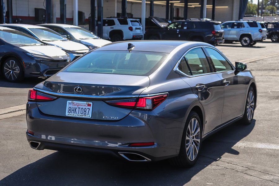 Used 2019 Gray Lexus 350 image 9