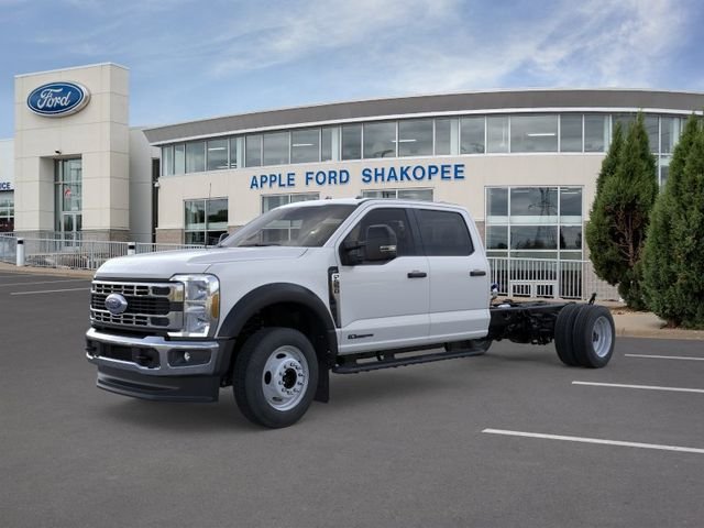 New 2026 White Ford XLT image 1