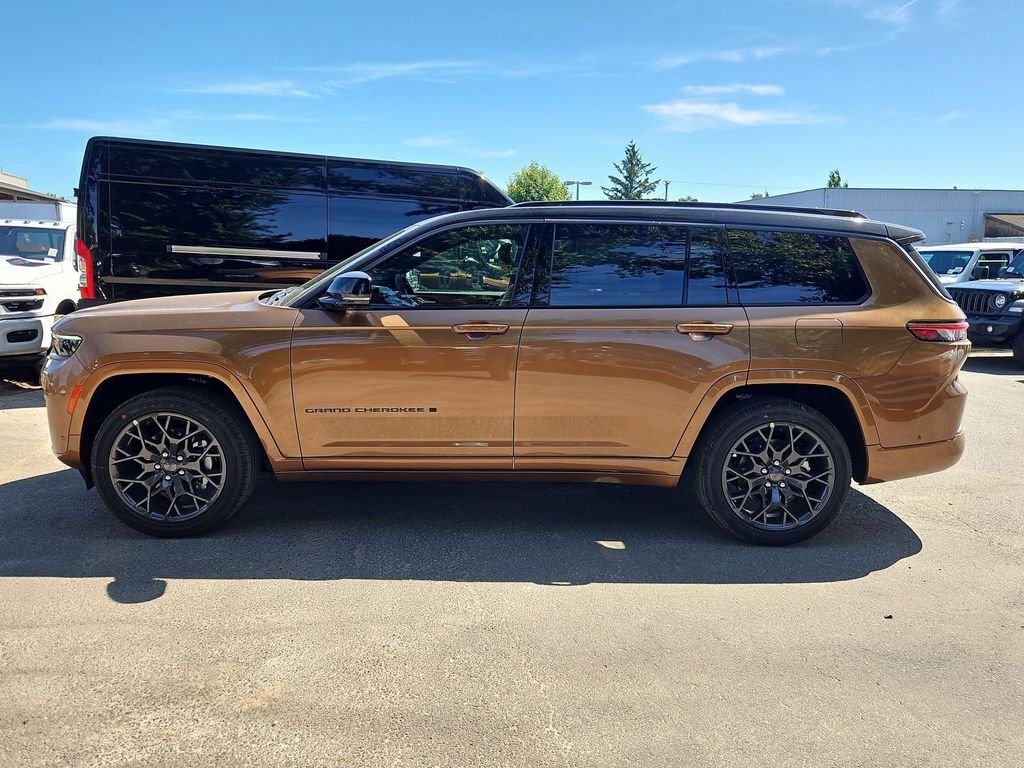 New 2026 Copper Shino Metallic Clear-Coat Exterior Paint Jeep Summit image 4