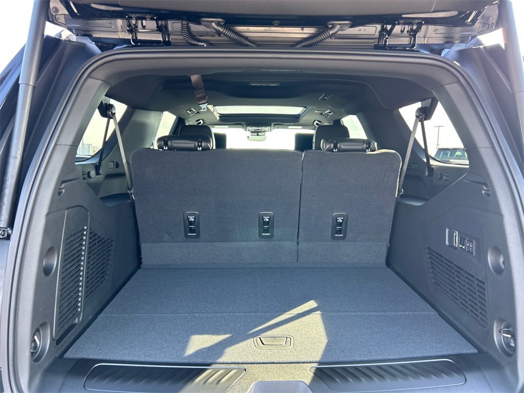 2026 GMC YUKON XL - Image 35