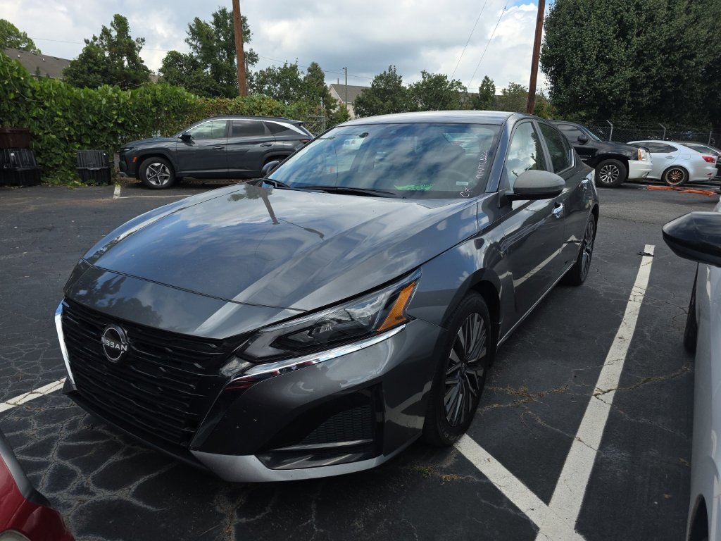 2024 Nissan Altima SV