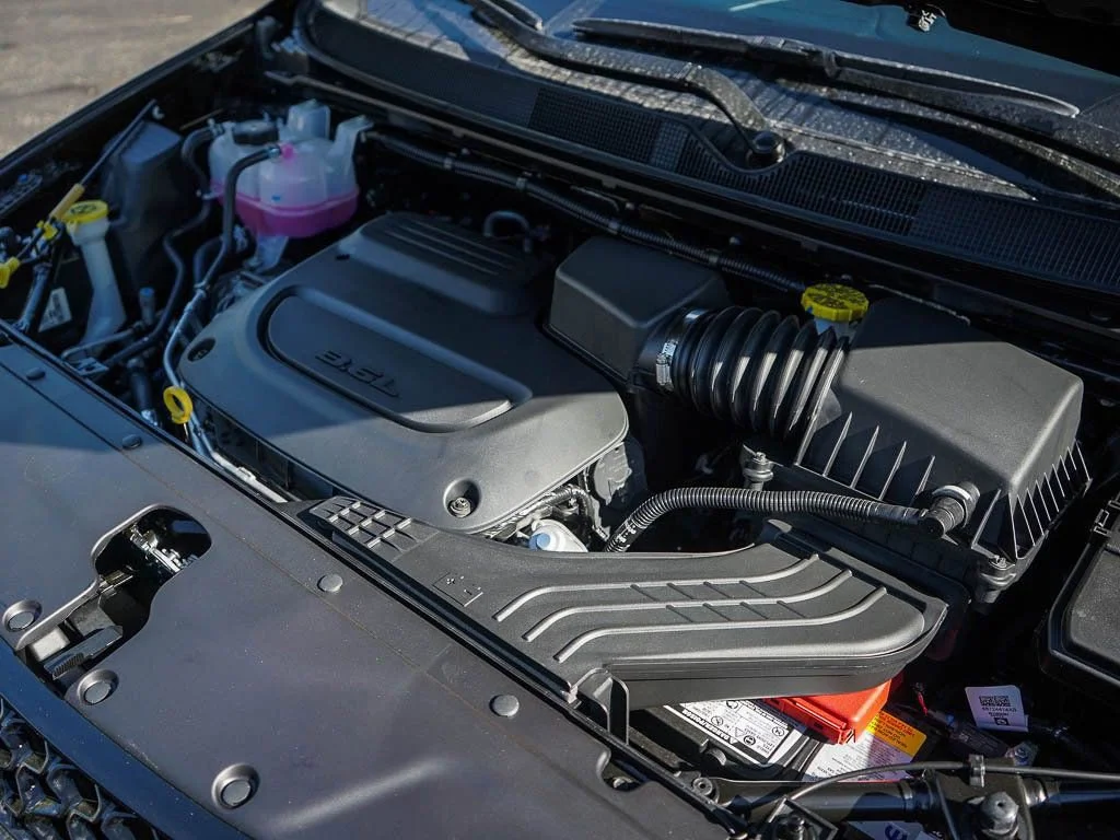 2026 Chrysler Pacifica Limited - Photo 6
