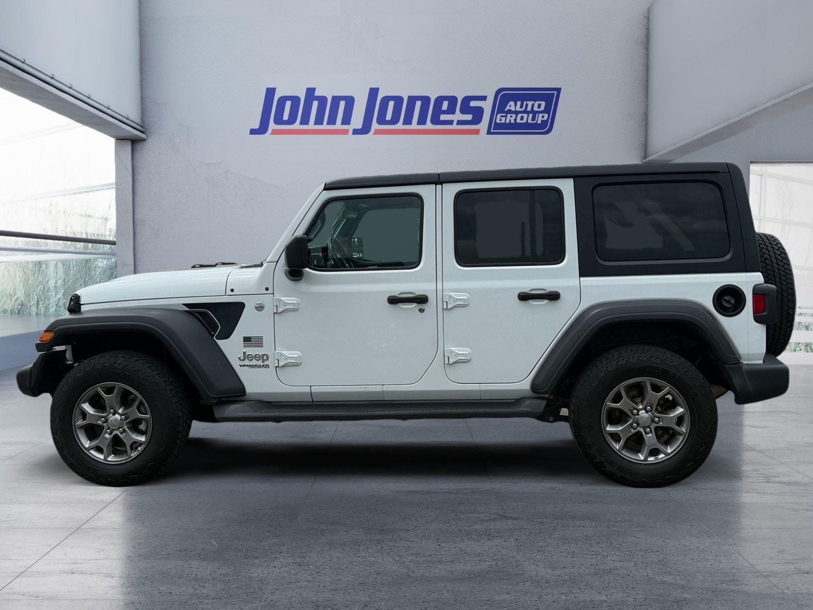 Used 2020 Bright White Clearcoat Jeep Freedom image 2