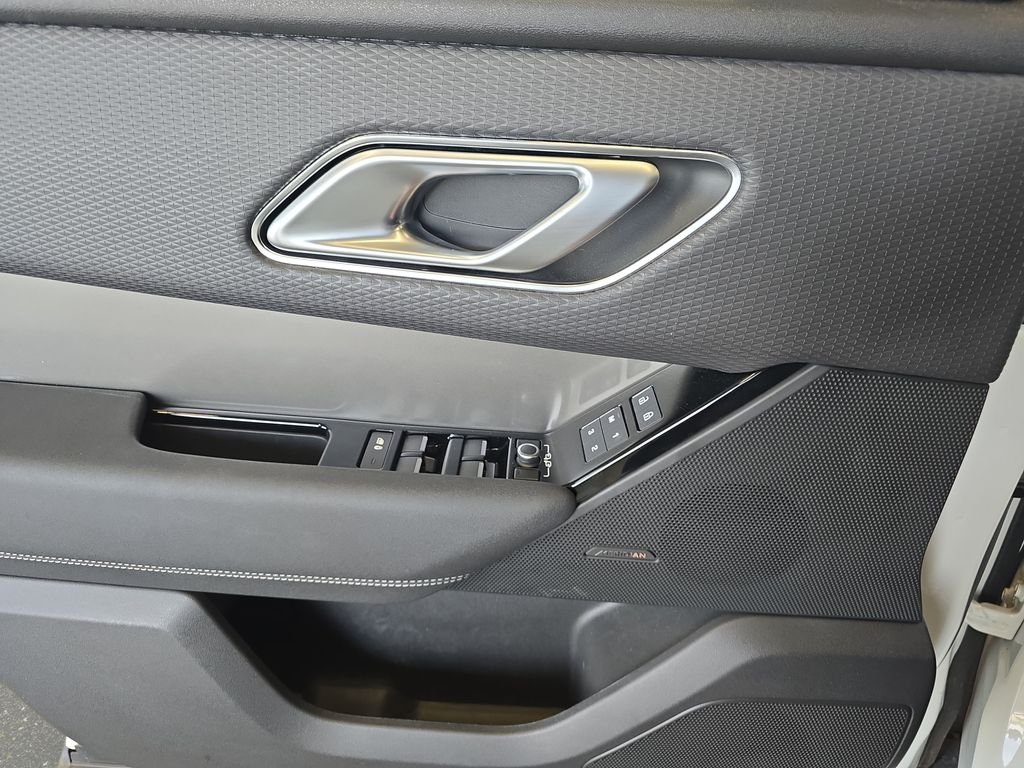 Certified Used 2023 White Land Rover S image 29
