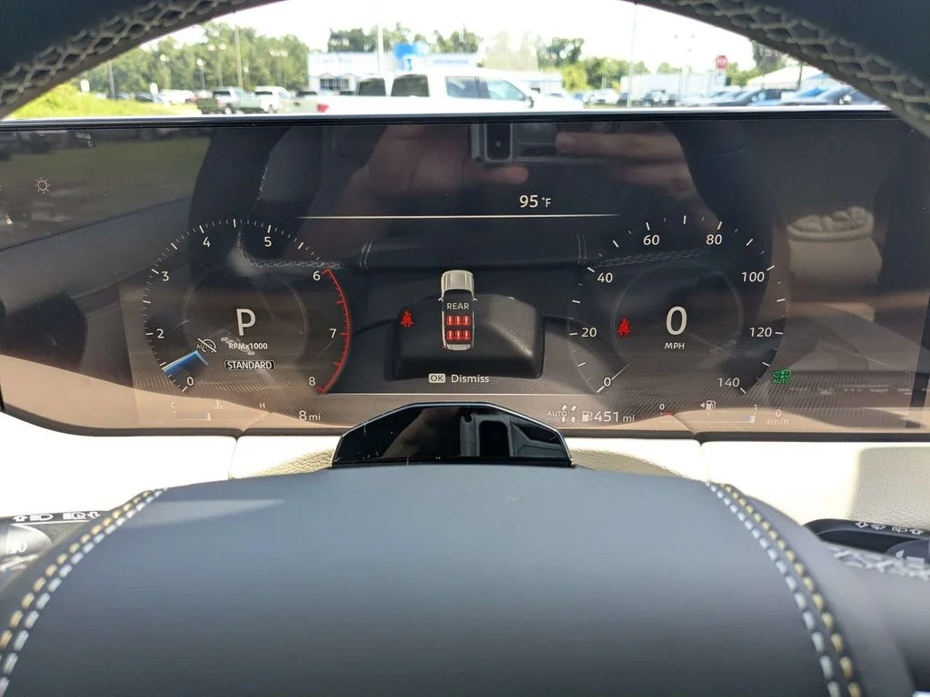 New 2026 Black Nissan Platinum Reserve image 27