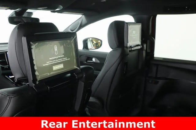 2026 Chrysler Pacifica Select - Photo 28