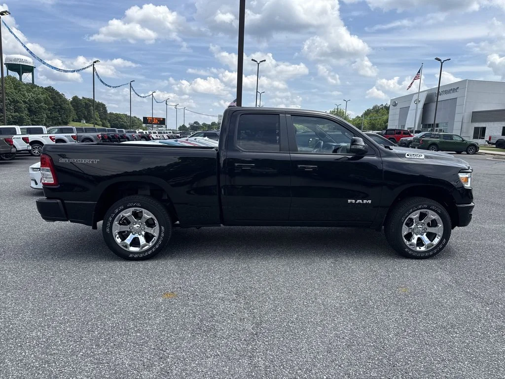Used 2022 Black Ram Big Horn/Lone Star image 8