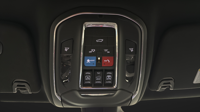 Used 2023 Diamond Black Crystal Pearlcoat Jeep Series III image 33