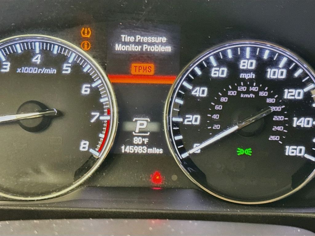 Used 2014 Silver Acura Base image 15