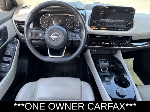 Used 2023 White Nissan SL image 15