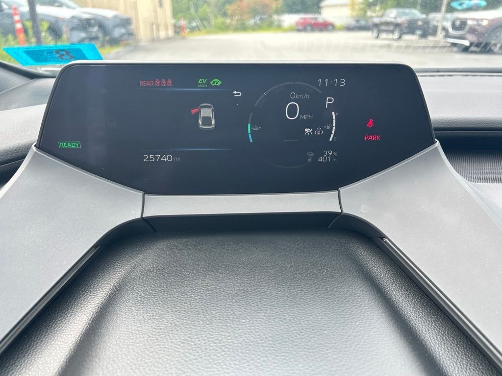Used 2024 Pearl Toyota XSE image 12