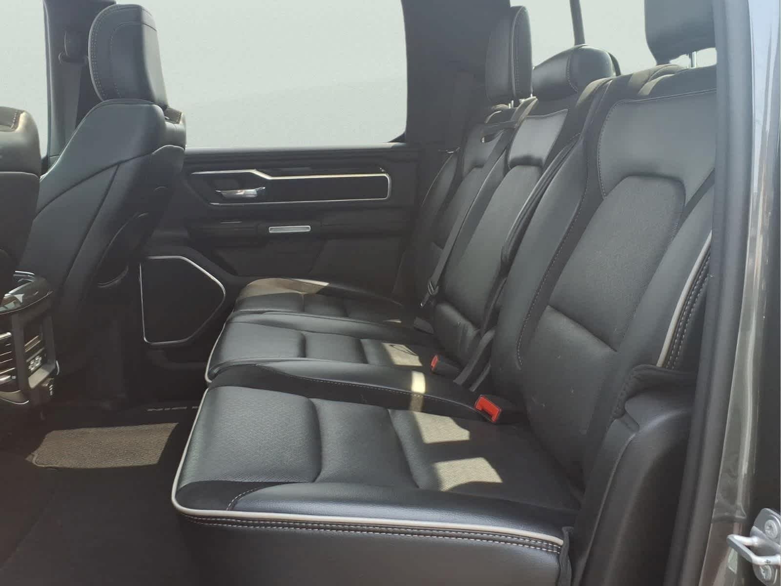 Used 2021 Granite Crystal Metallic Clearcoat Ram Laramie image 29
