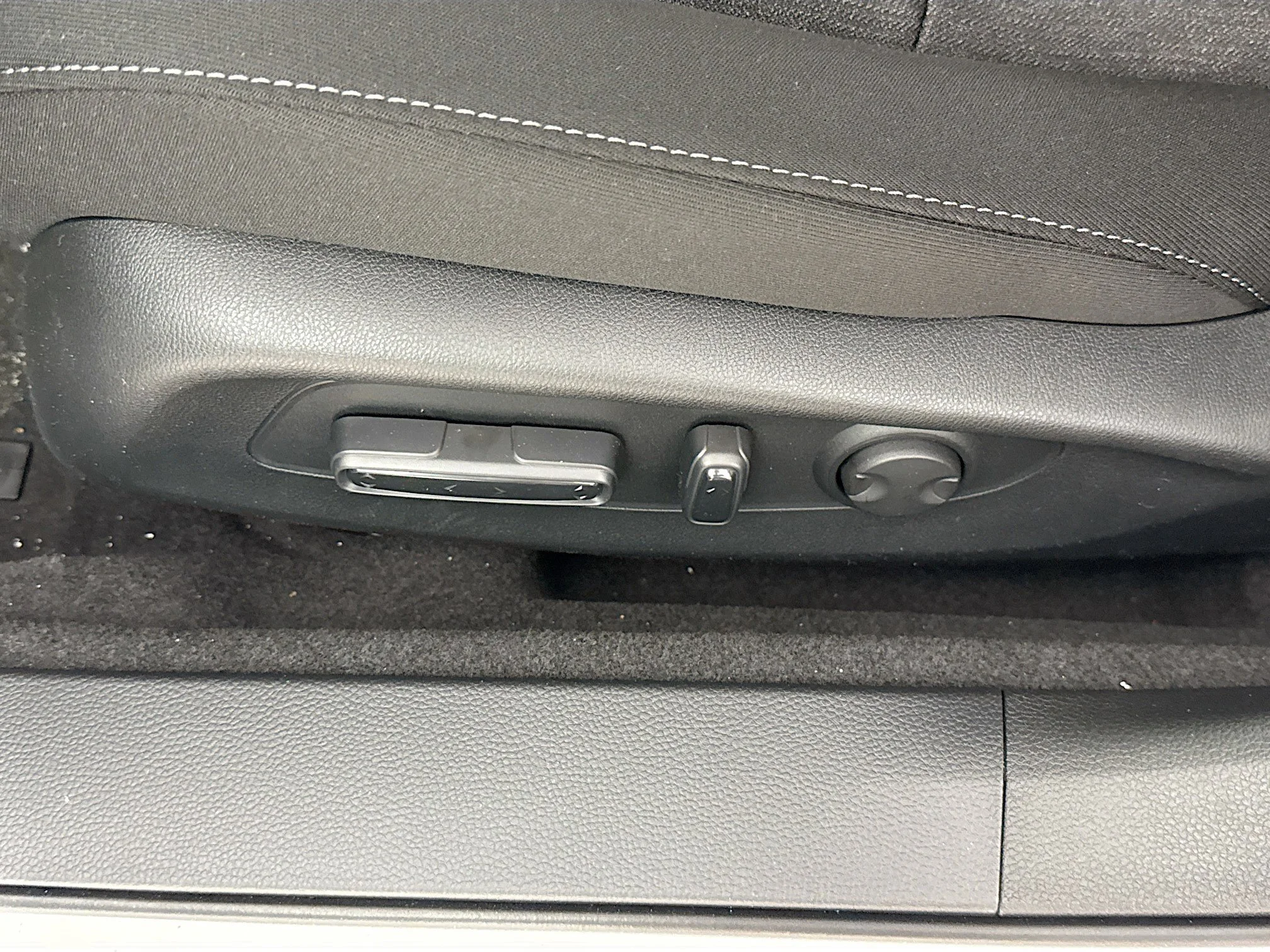 2025 Honda Accord SE - Photo 15