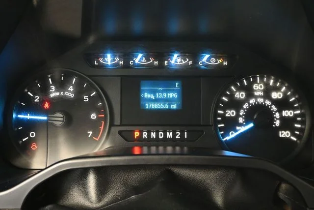 Used 2016 White Ford XL image 21