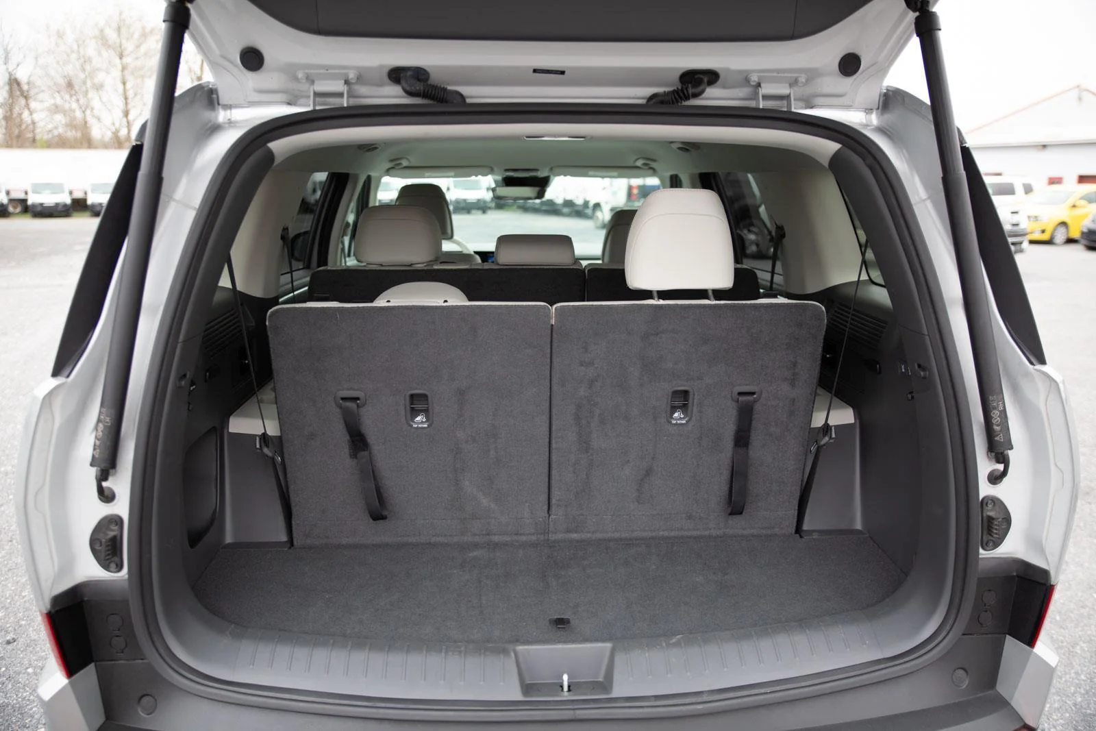 2025 Hyundai Santa Fe SEL - Photo 14