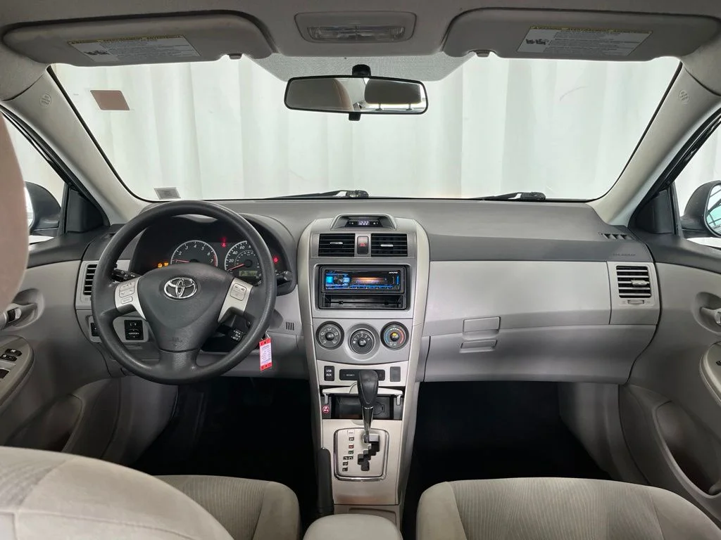 Used 2012 Black Toyota LE image 9