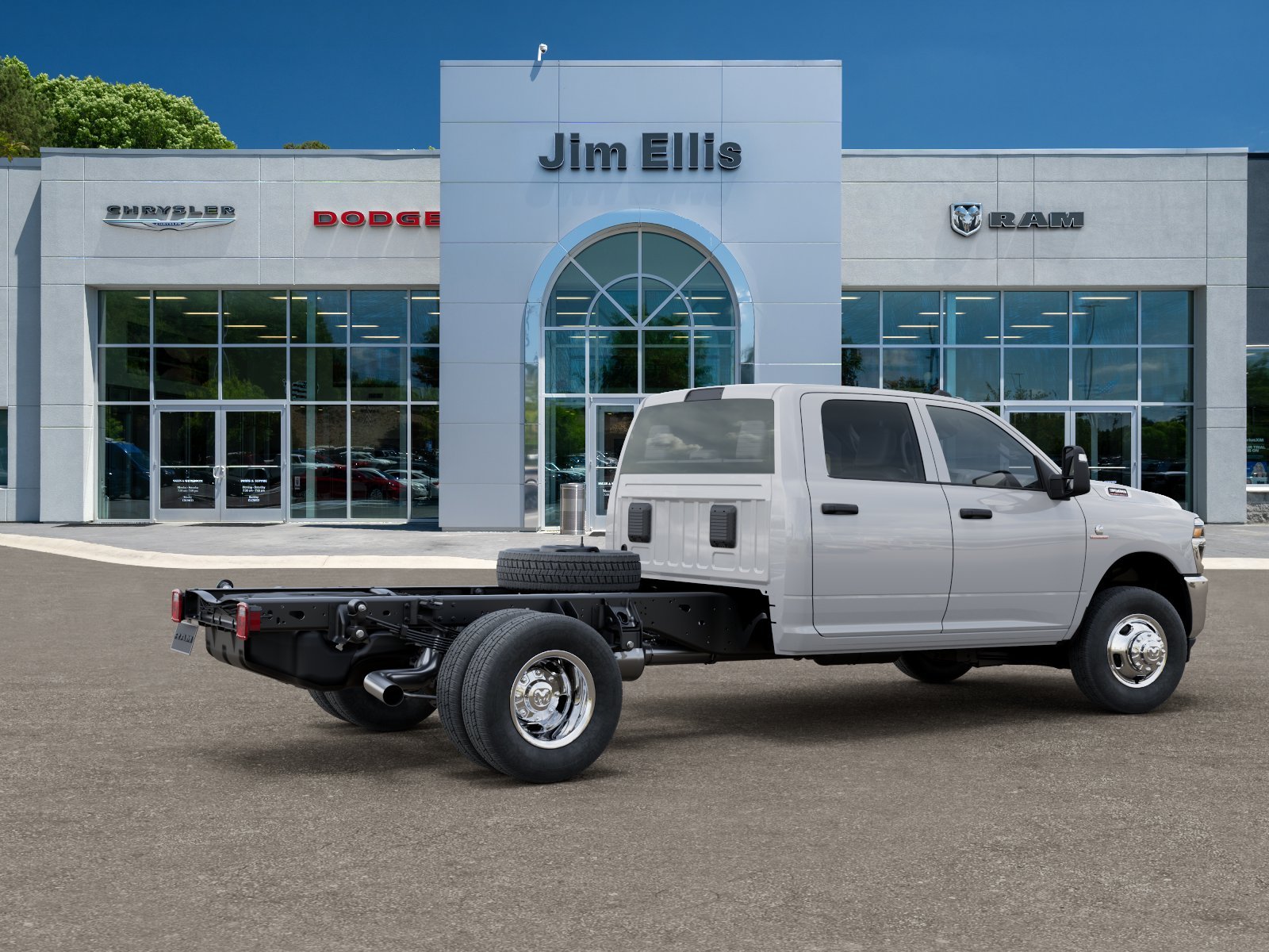 New 2026 Bright White Clear-Coat Exterior Paint RAM Tradesman image 30