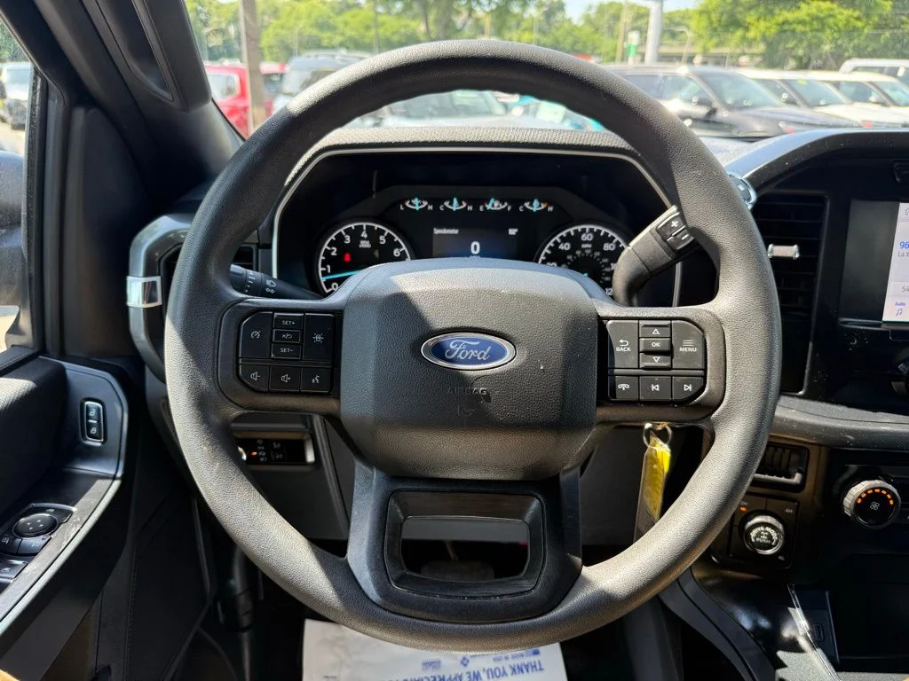 Used 2023 Blue Ford XL image 12