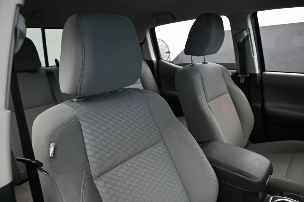 Used 2022 Blue Toyota SR5 image 38