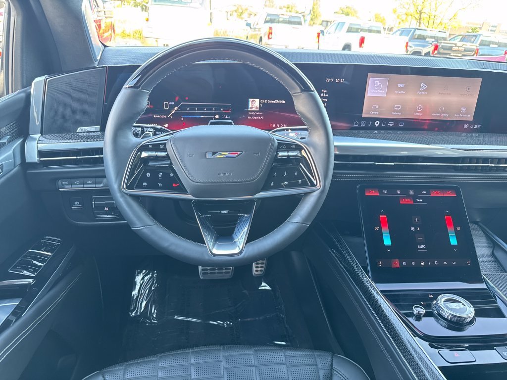 2026 Cadillac Escalade ESV V-Series - Photo 23