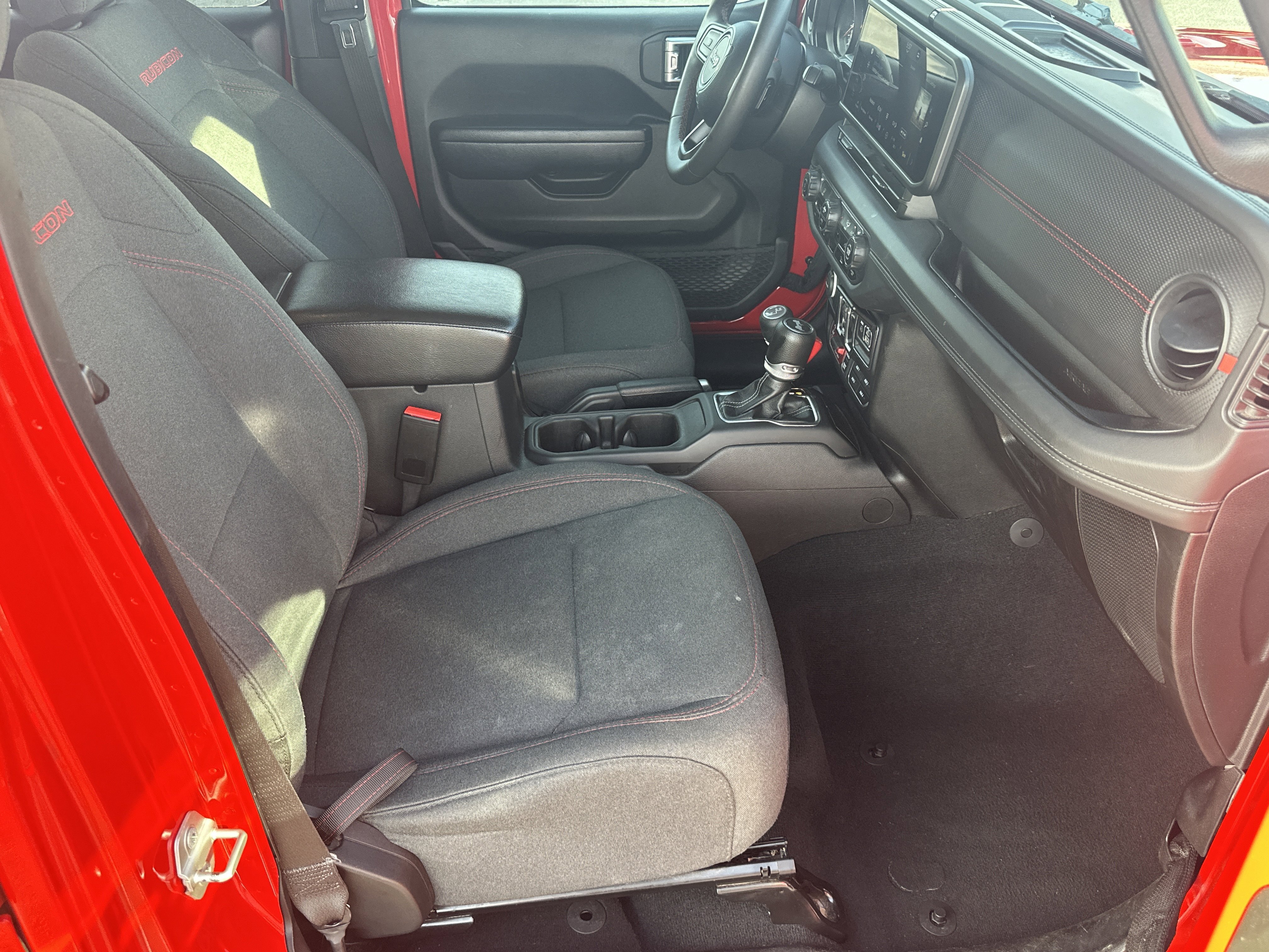 Used 2024 Firecracker Red Clearcoat Jeep Rubicon image 14