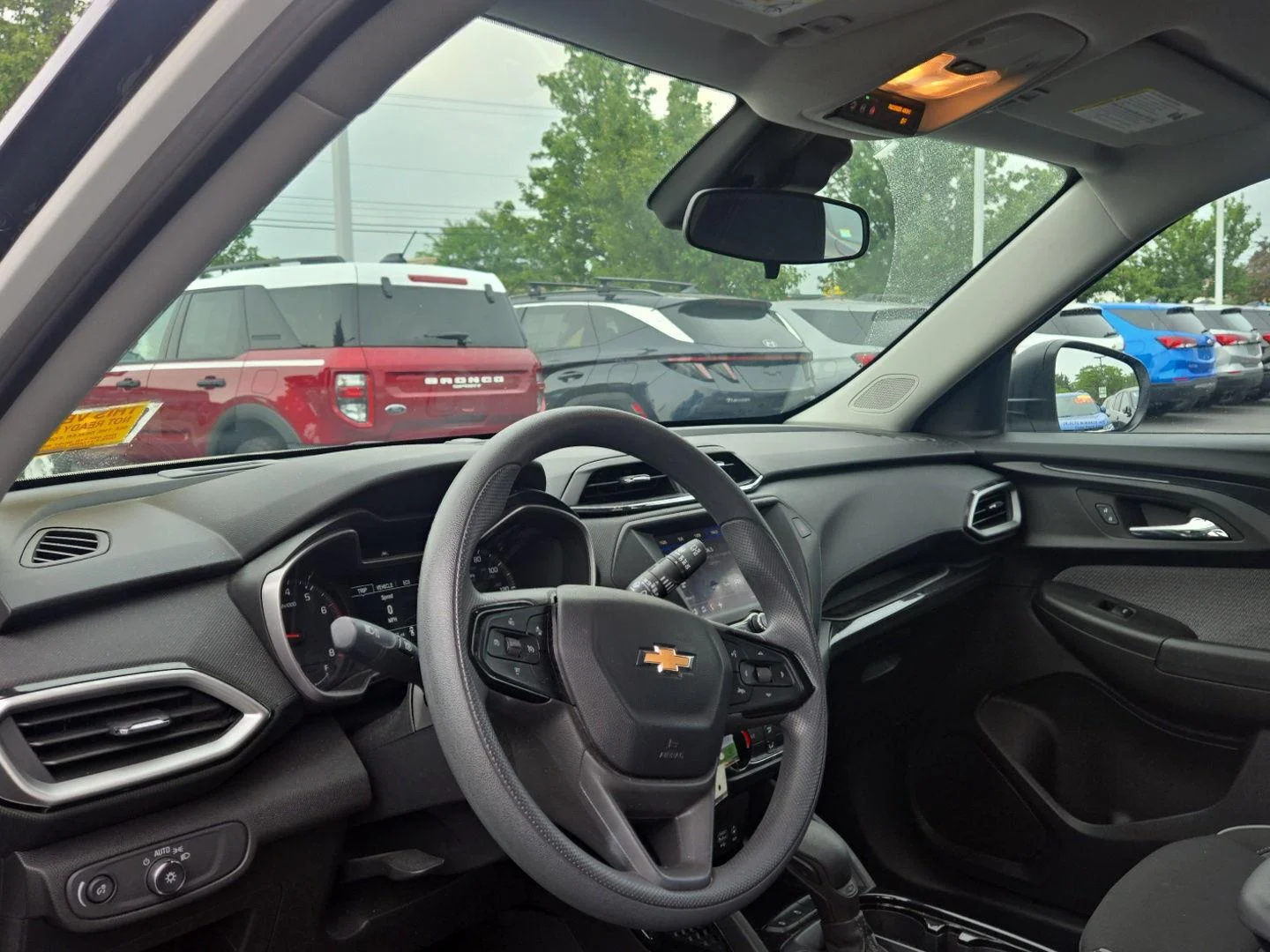 Used 2023 Summit White Chevrolet LS image 2