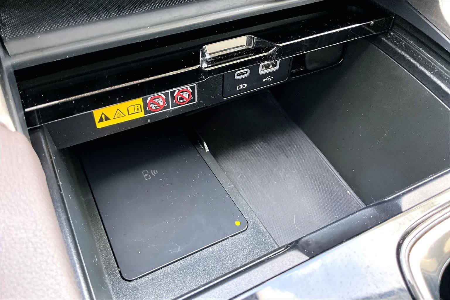 Used 2023 Iridium Lexus  image 33