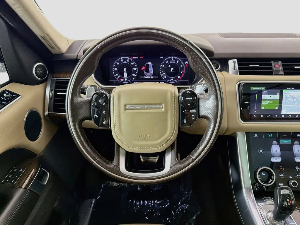 Used 2021 White Land Rover HSE Silver Edition image 24