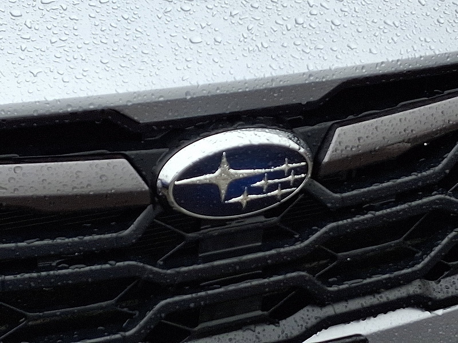 New 2026 ICE SILVER METALLIC Subaru Premium image 4