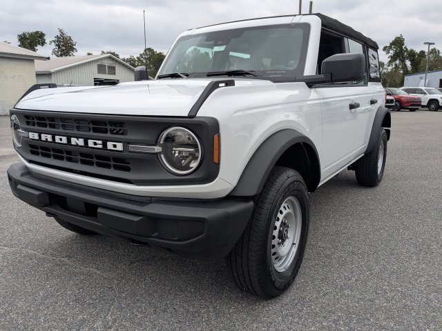 2025 Ford Bronco 4-Door Base - Photo 8
