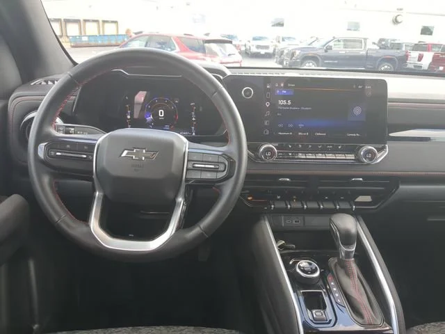 Used 2023 Black Chevrolet Z71 image 15
