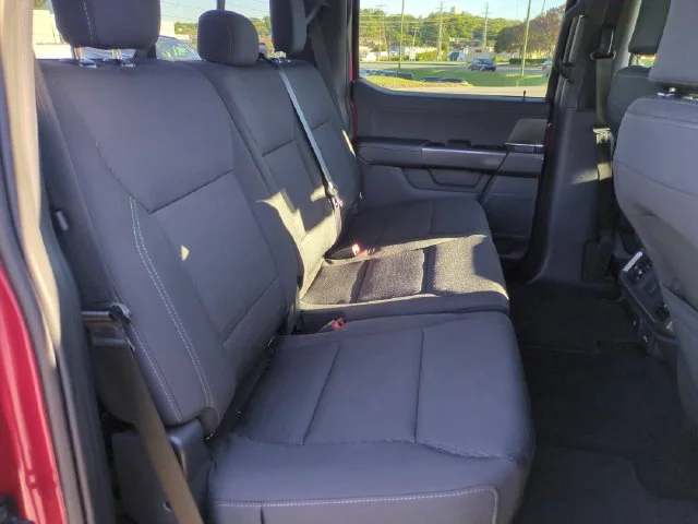 Used 2024 Red Ford XLT image 31