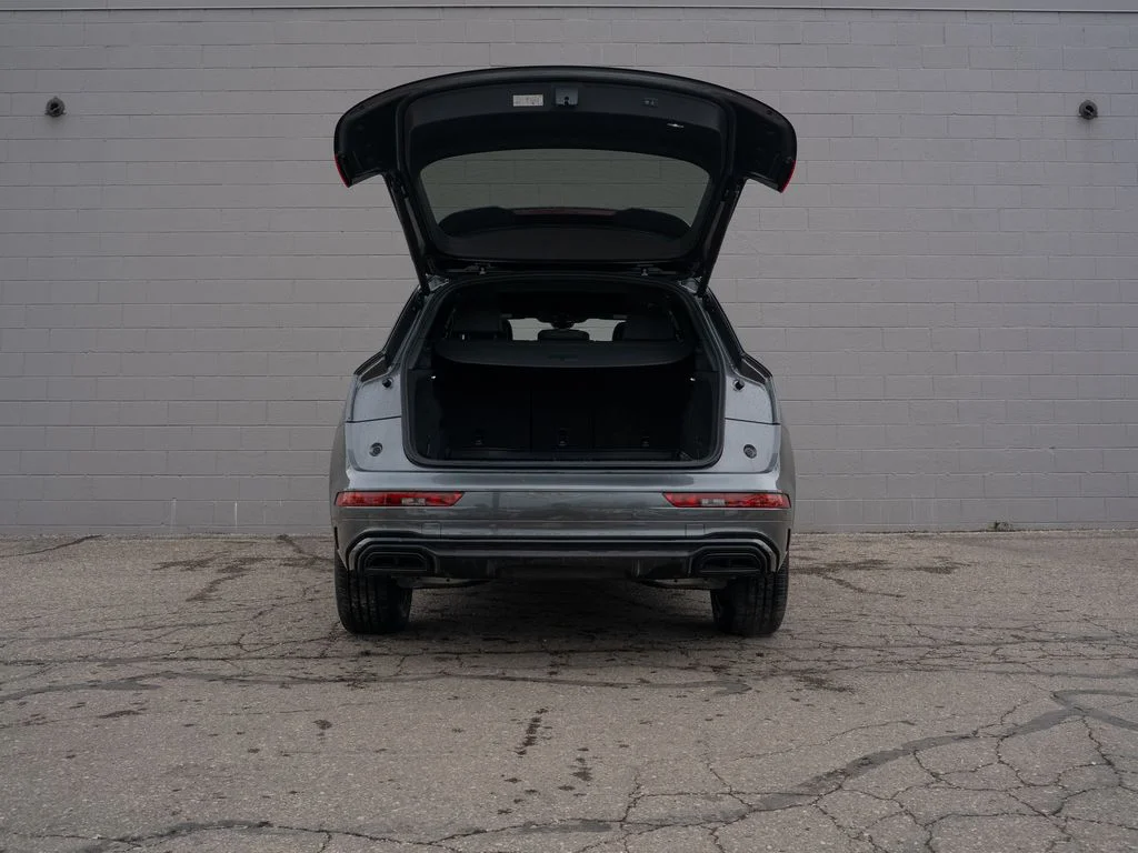 Used 2024 Gray Audi  image 14