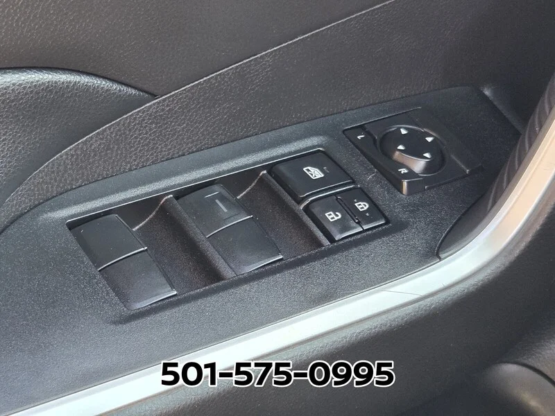 Used 2021 Magnetic Gray Metallic TOYOTA XLE FWD image 32